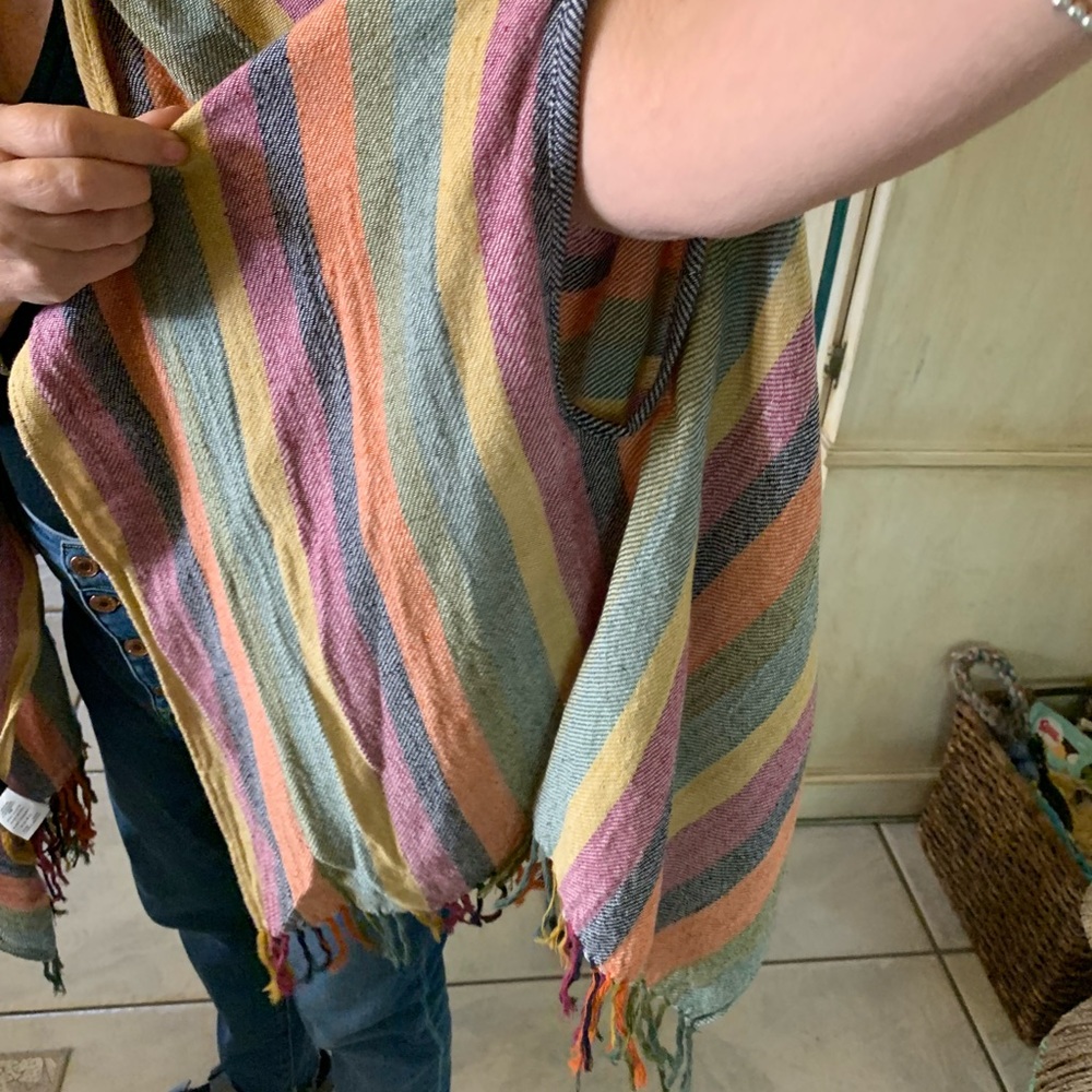 Multi-Colored Shawl/Wrap/Cape - Picture 4 of 10